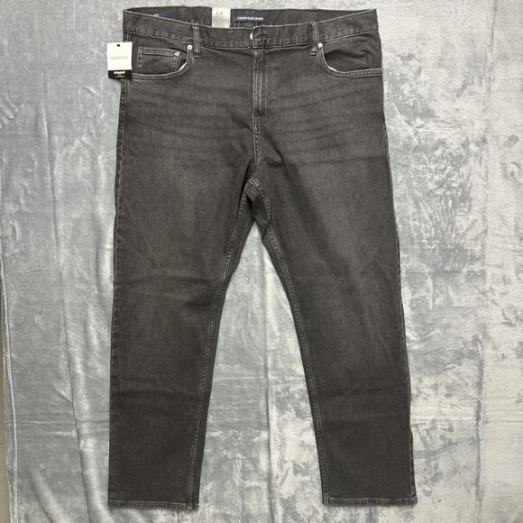 NWT Calvin Klein CKJ 035 Jeans Mens 40x32 Straight Pants Fade - Picture 1 of 8